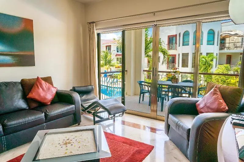 Paseo Del Sol Condohotel By Bvr Playa del Carmen Aparthotel